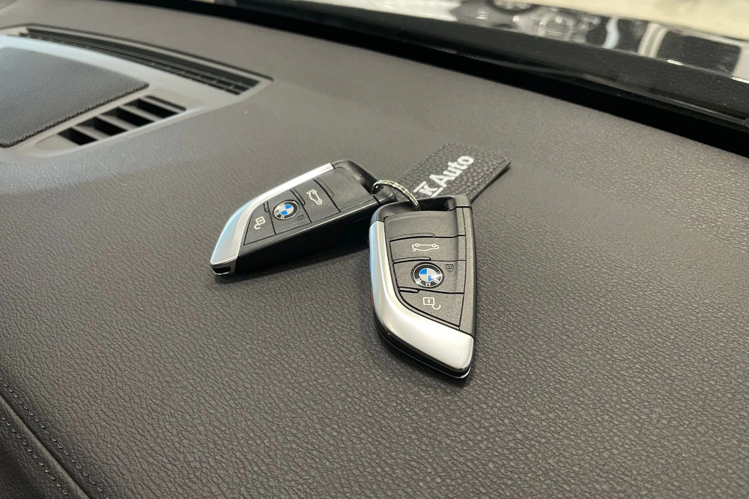 musta BMW X1 2022 kuva 39.