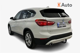valkoinen BMW X1 2022 kuva 2.