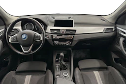 valkoinen BMW X1 2022 kuva 7.