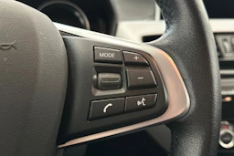 valkoinen BMW X1 2022 kuva 12.