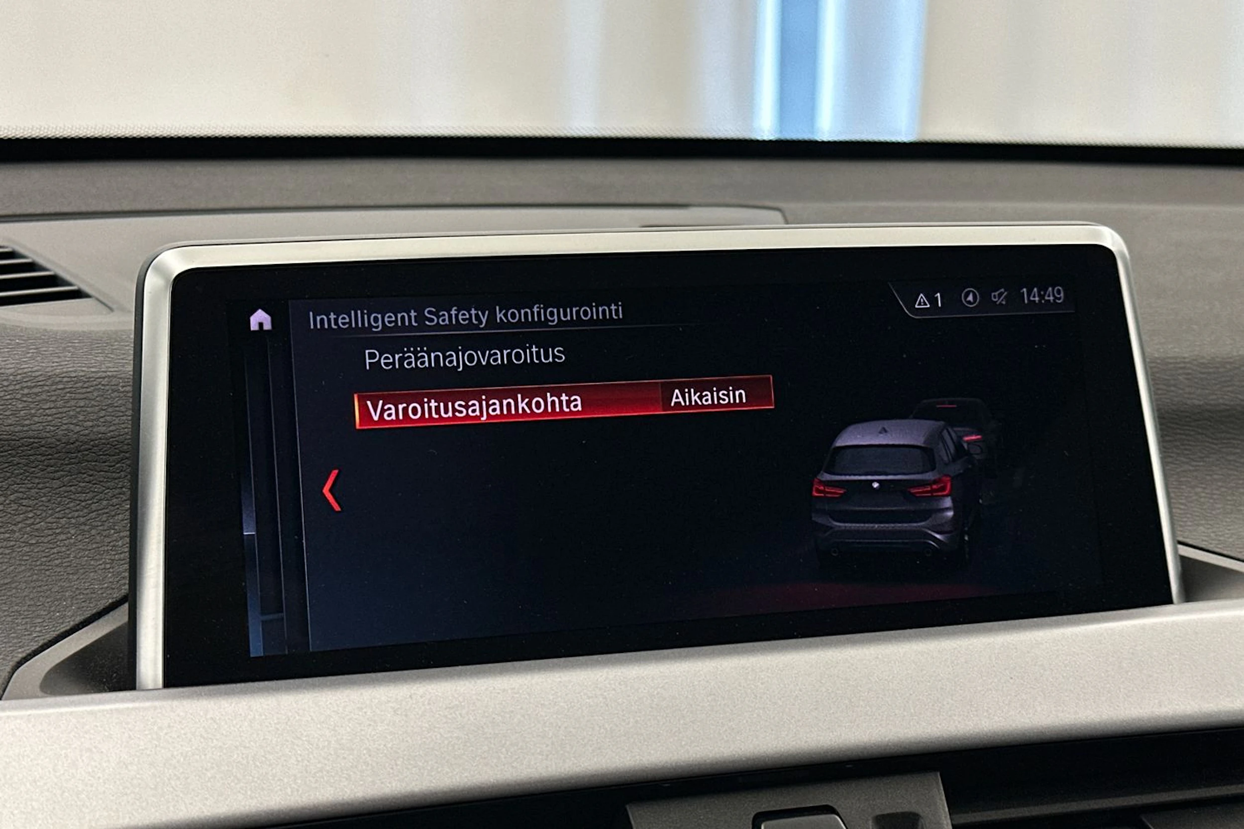 valkoinen BMW X1 2022 kuva 15.