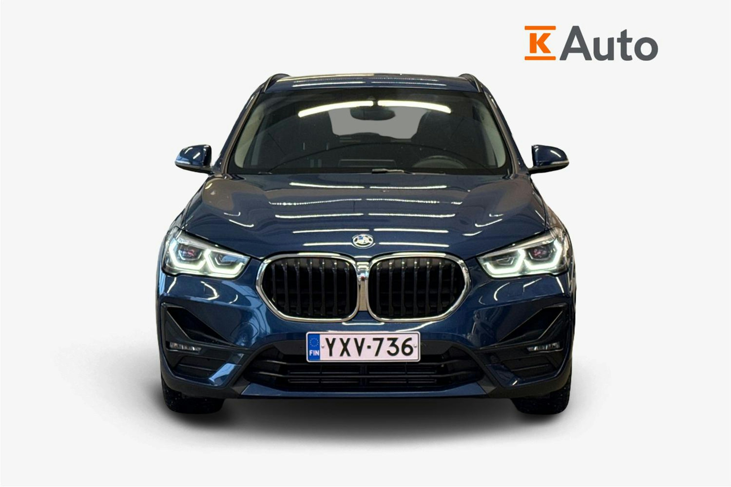 sininen BMW X1 2022 kuva 5.