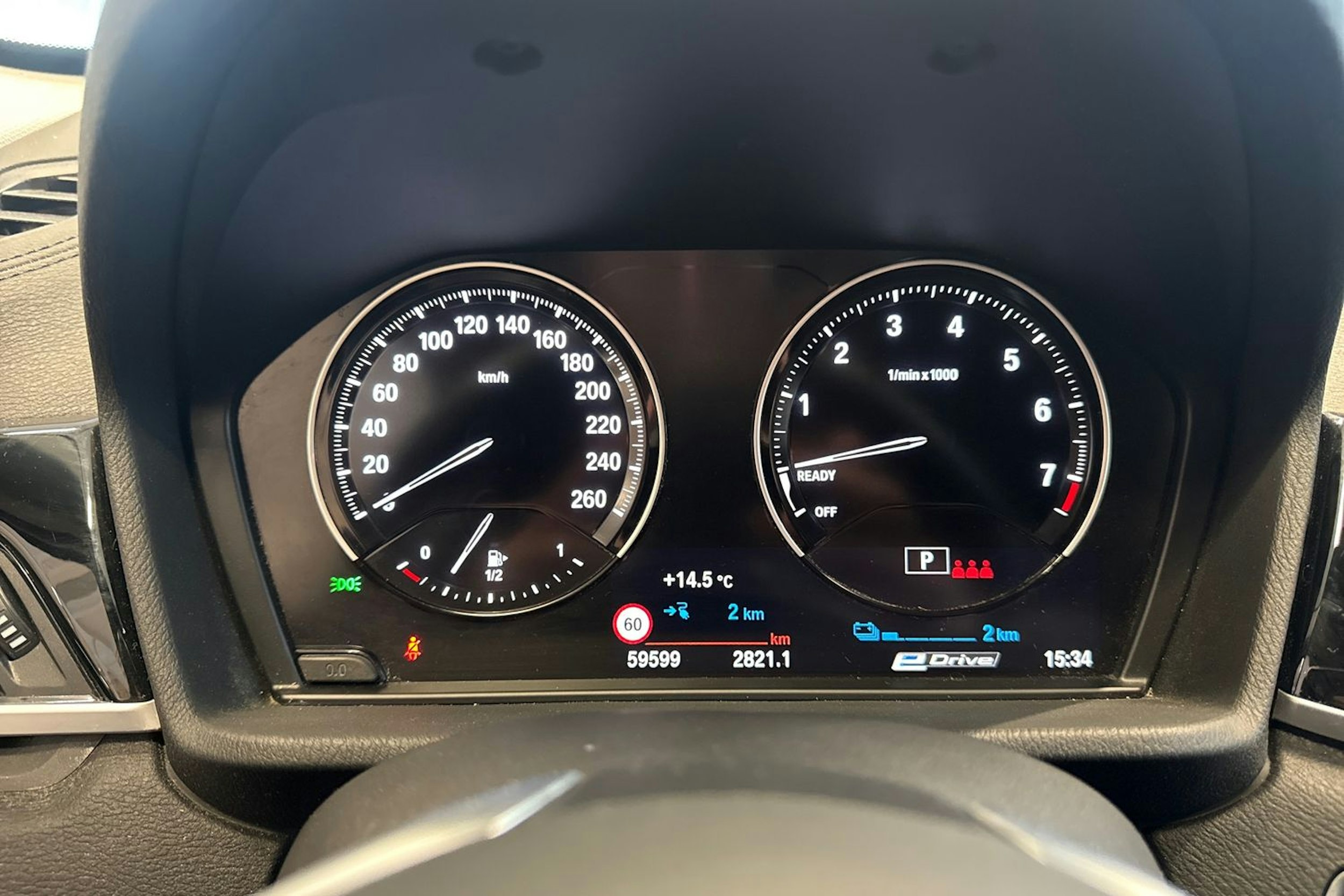 sininen BMW X1 2022 kuva 19.