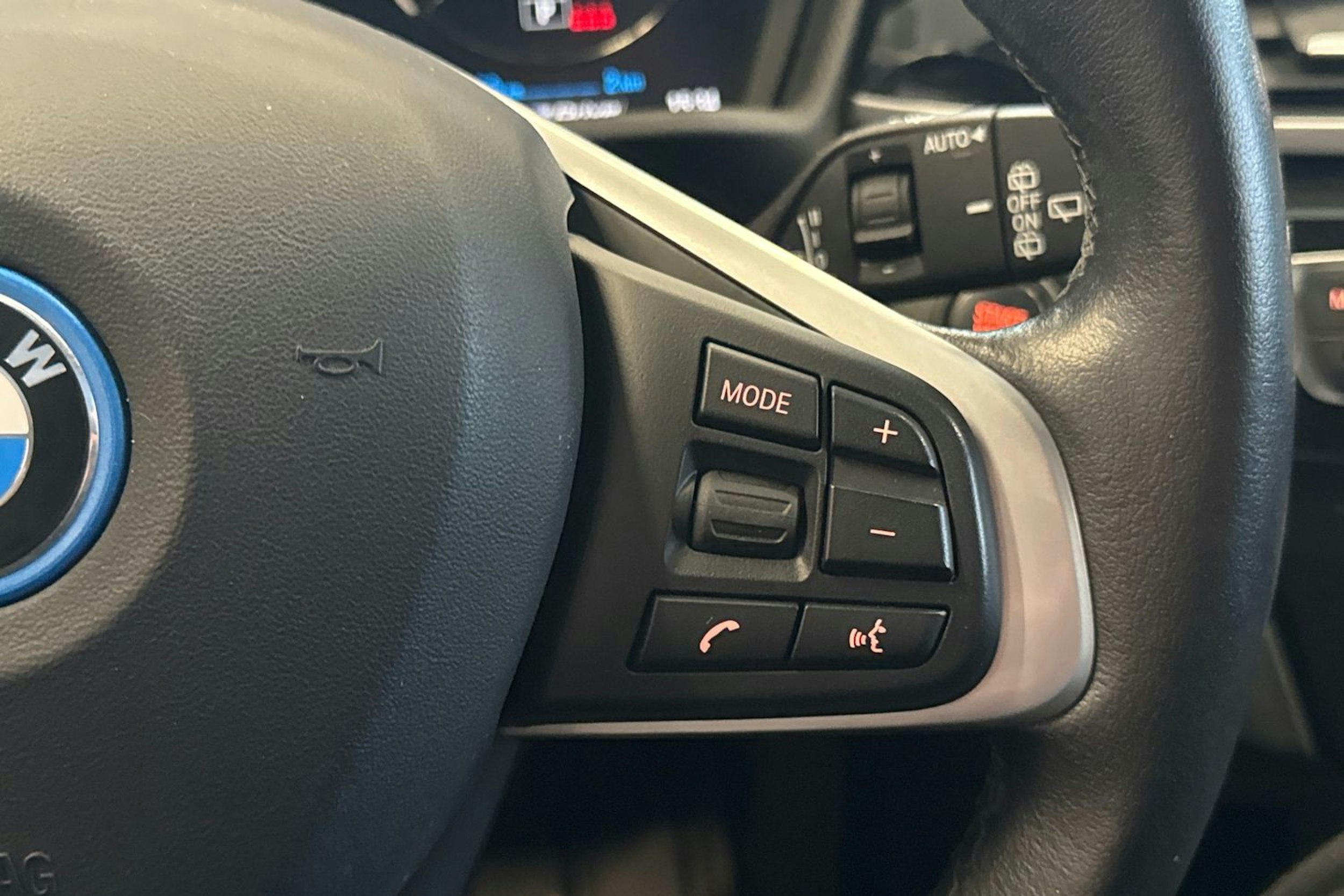 sininen BMW X1 2022 kuva 21.