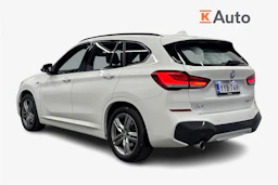 valkoinen BMW X1 2022 kuva 3.