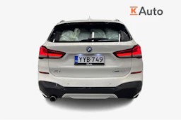 valkoinen BMW X1 2022 kuva 4.