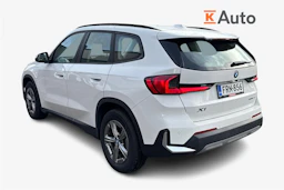 valkoinen BMW X1 2023 kuva 2.