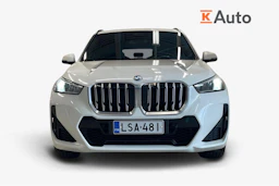 Valkoinen BMW X1 2023 kuva 4.