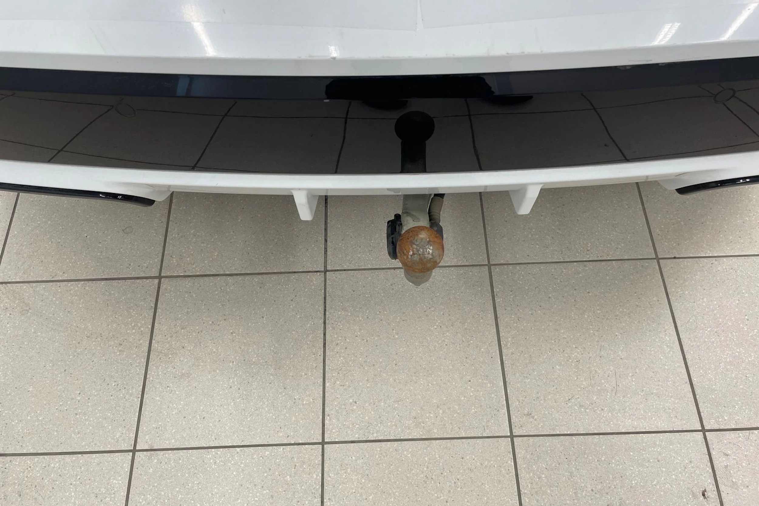 Valkoinen BMW X1 2023 kuva 21.