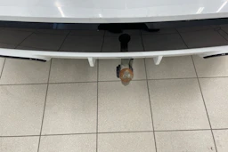 Valkoinen BMW X1 2023 kuva 21.