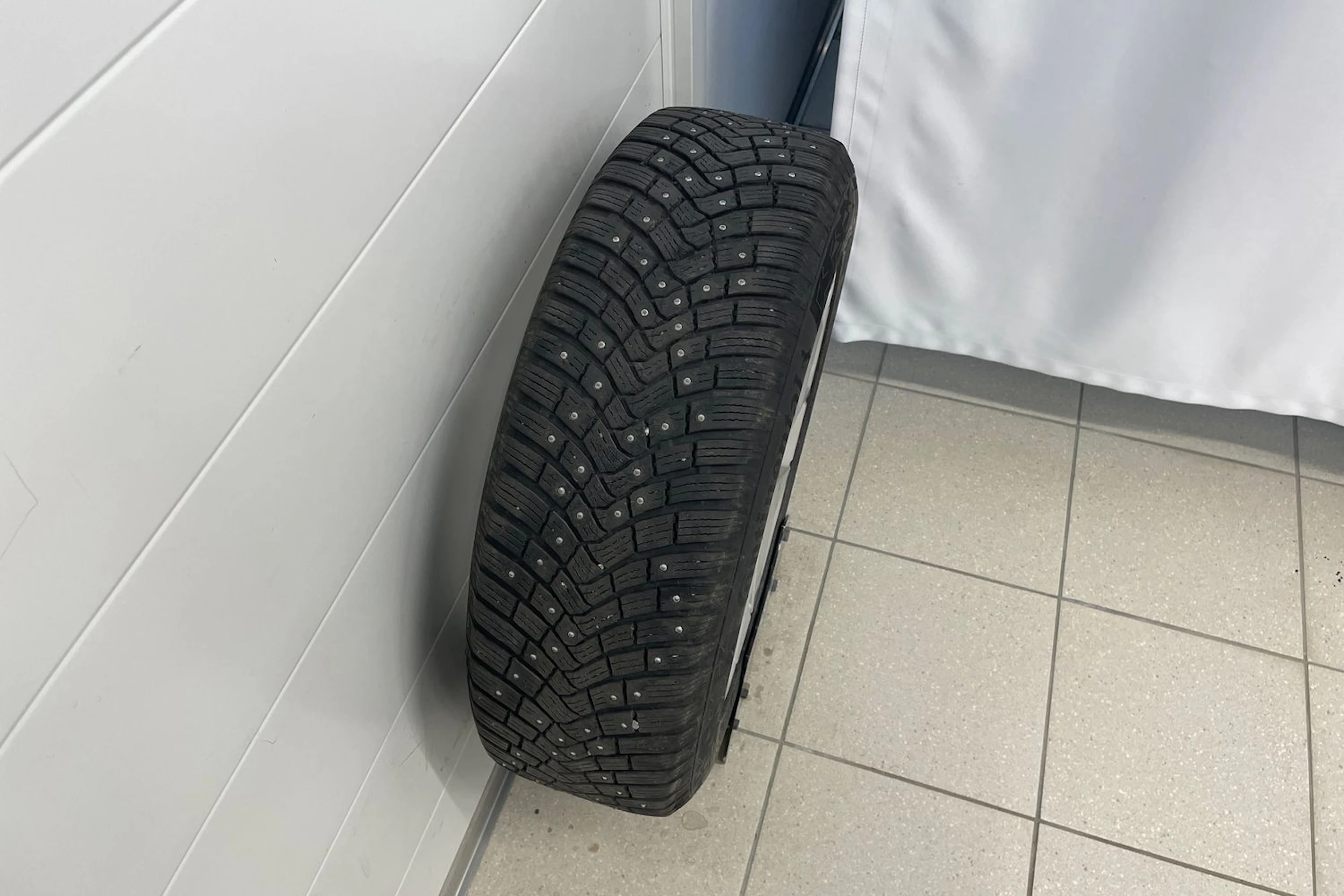 Valkoinen BMW X1 2023 kuva 24.