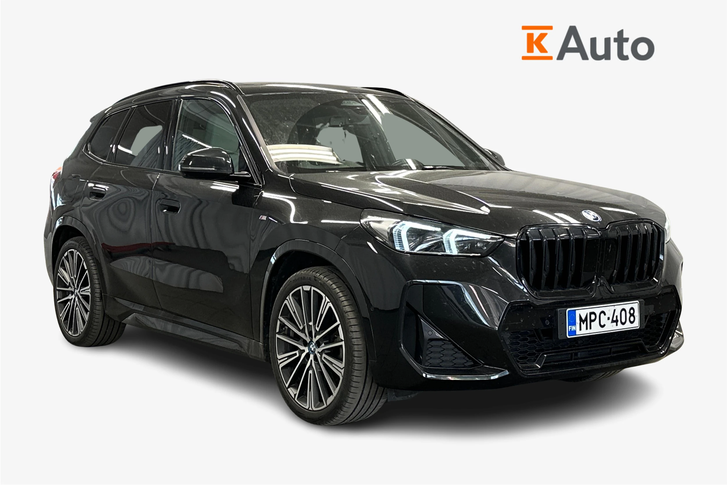 musta BMW X1 2023 kuva 1.
