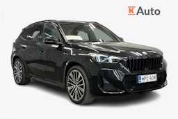 musta BMW X1 2023 kuva 1.