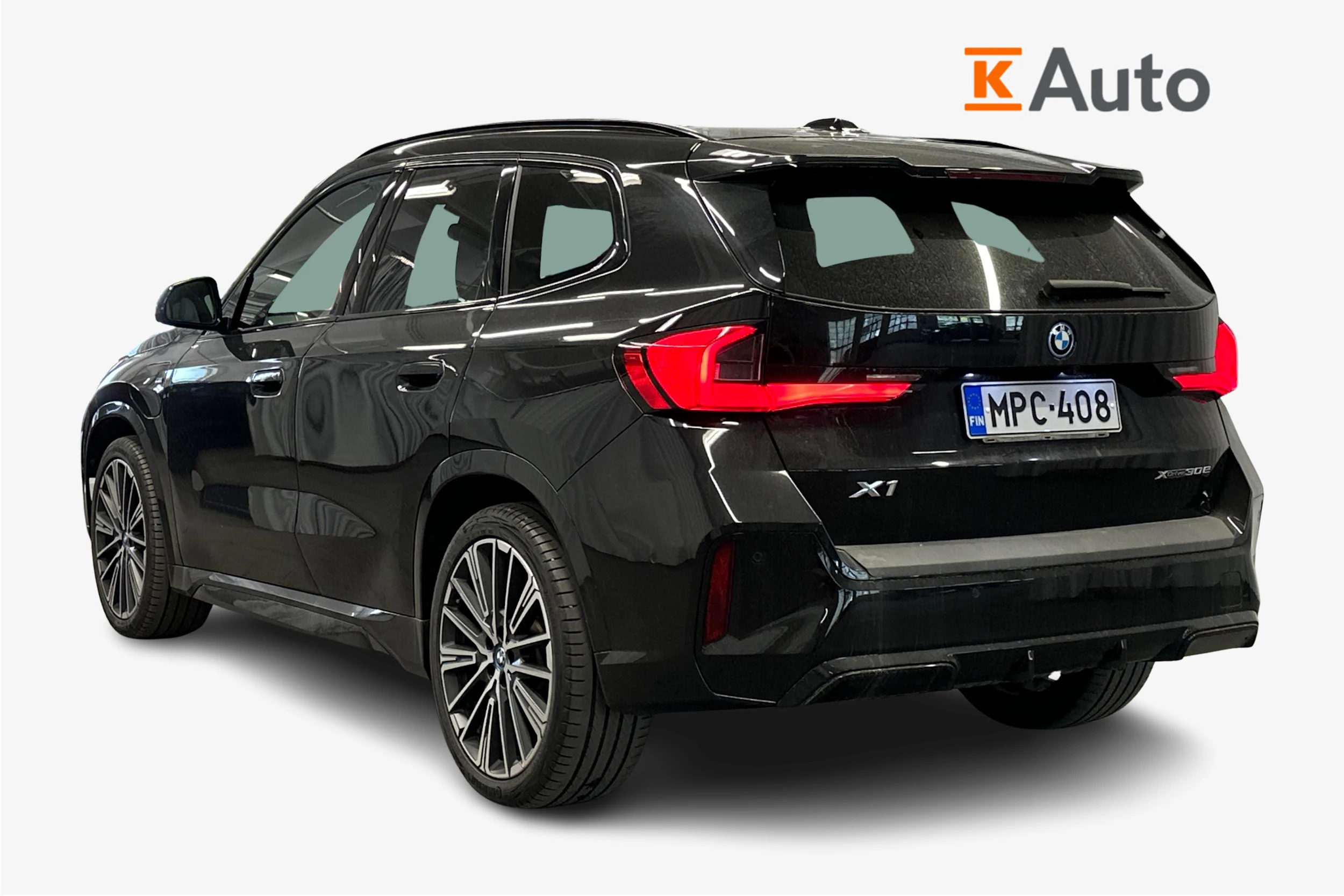 musta BMW X1 2023 kuva 2.