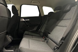 musta BMW X1 2024 kuva 10.