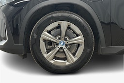 musta BMW X1 2024 kuva 11.