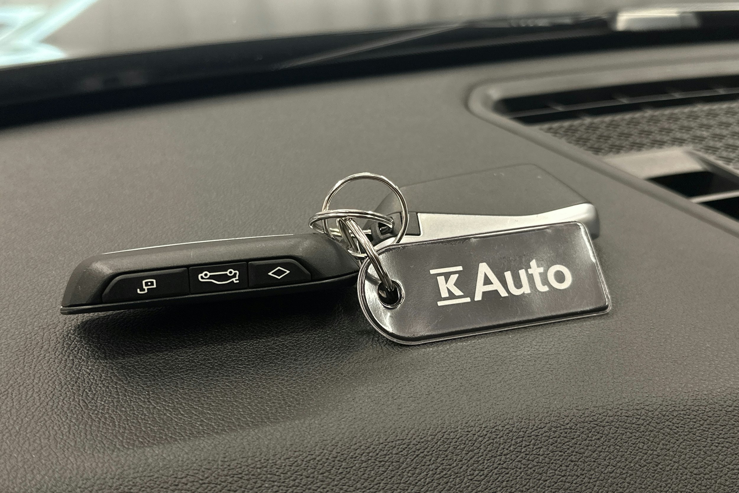 musta BMW X1 2024 kuva 34.