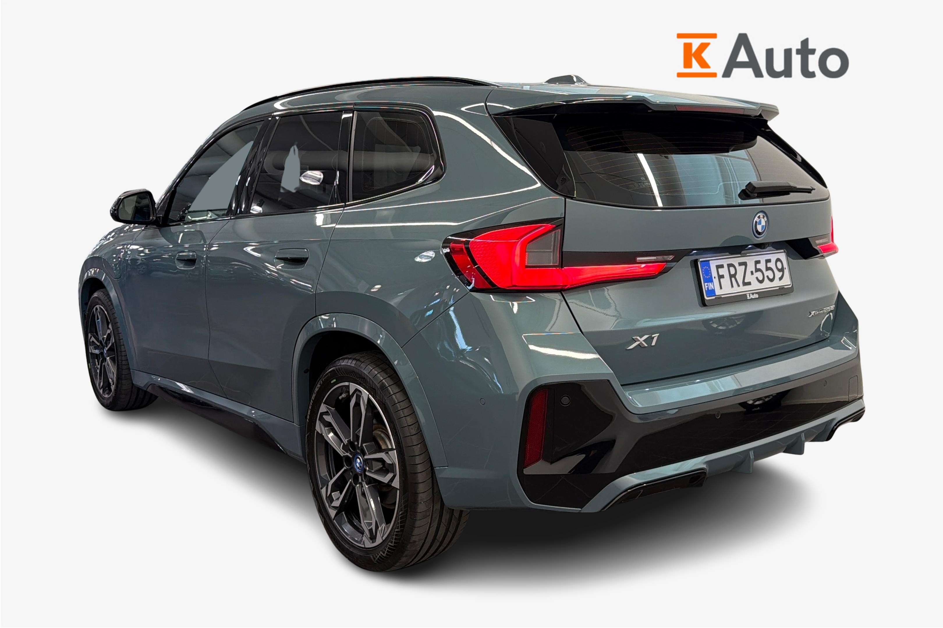 BMW X1 U11 25e xDrive Charged Edition 2024, kuva 2/3