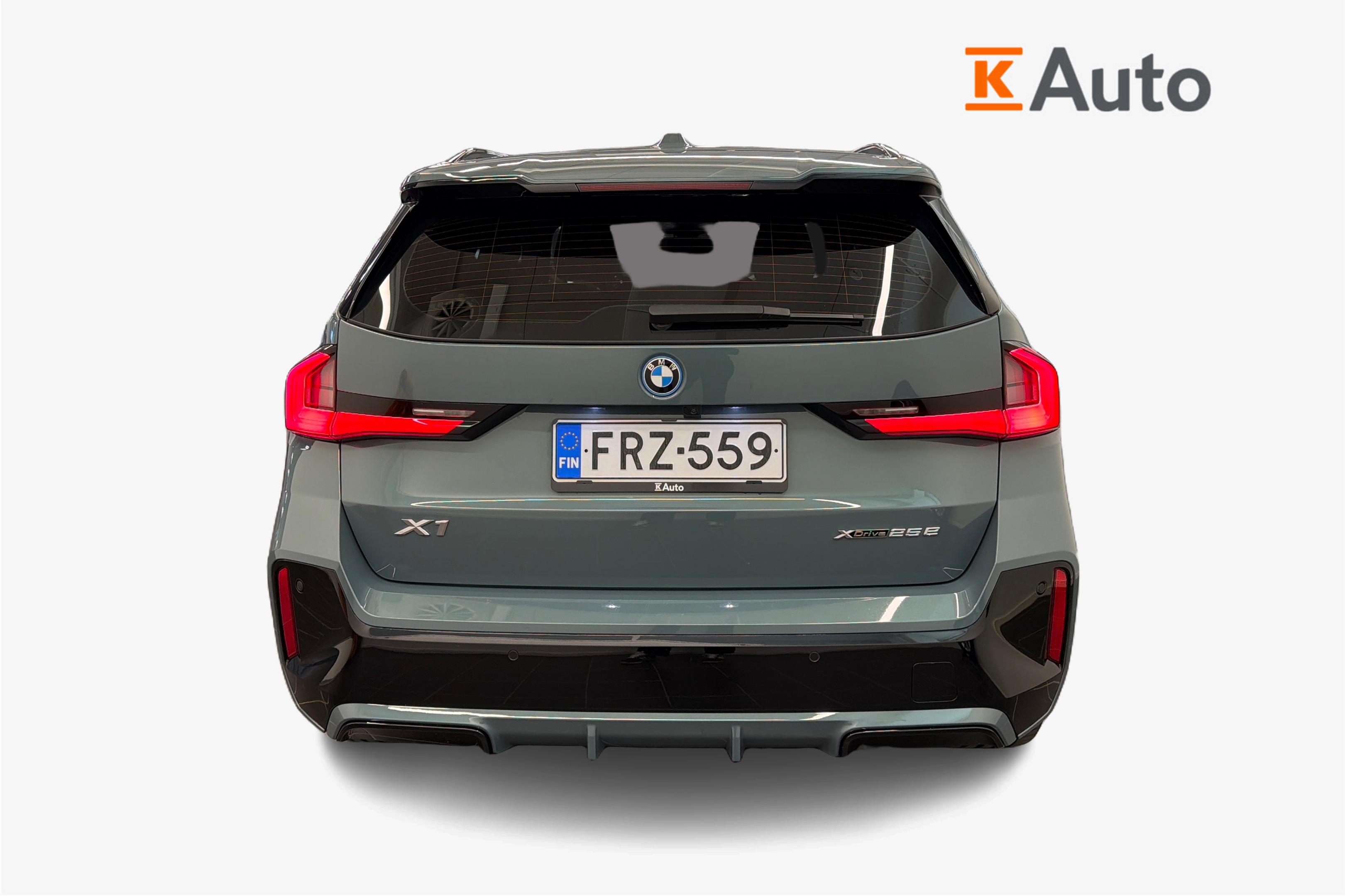 BMW X1 U11 25e xDrive Charged Edition 2024, kuva 3/3