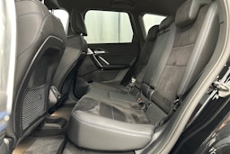 musta BMW X1 2024 kuva 10.