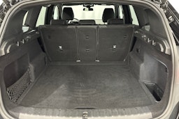 musta BMW X1 2024 kuva 13.