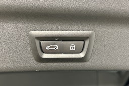 musta BMW X1 2024 kuva 26.