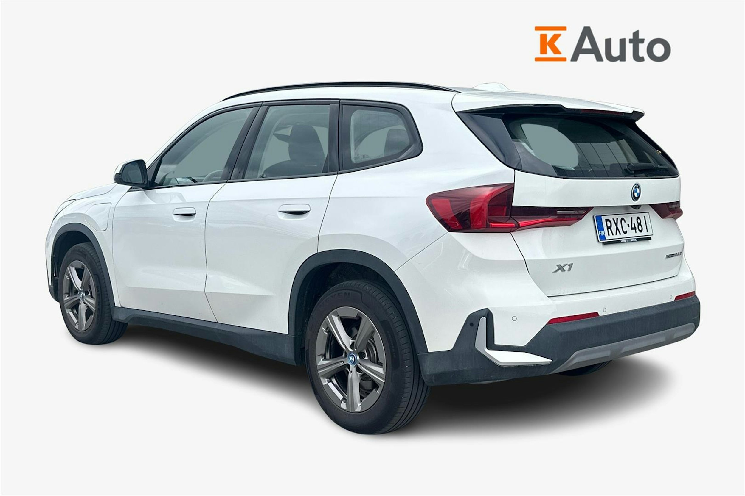 Valkoinen BMW X1 2025 kuva 2.