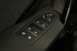Valkoinen BMW X1 2025 kuva 12.