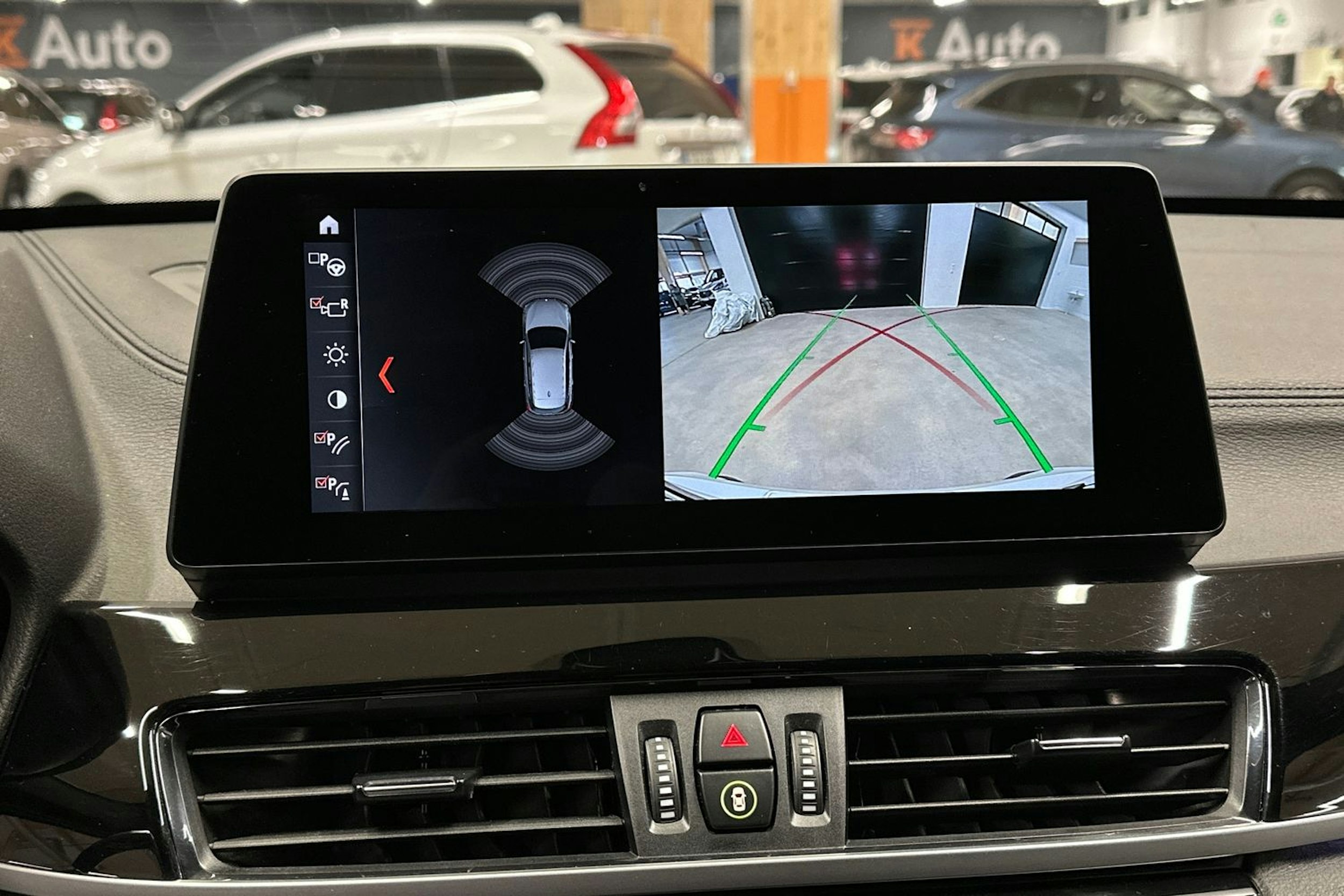 Valkoinen BMW X1 2022 kuva 15.