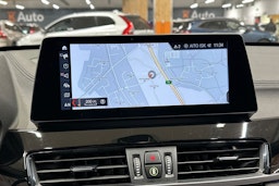 Valkoinen BMW X1 2022 kuva 16.