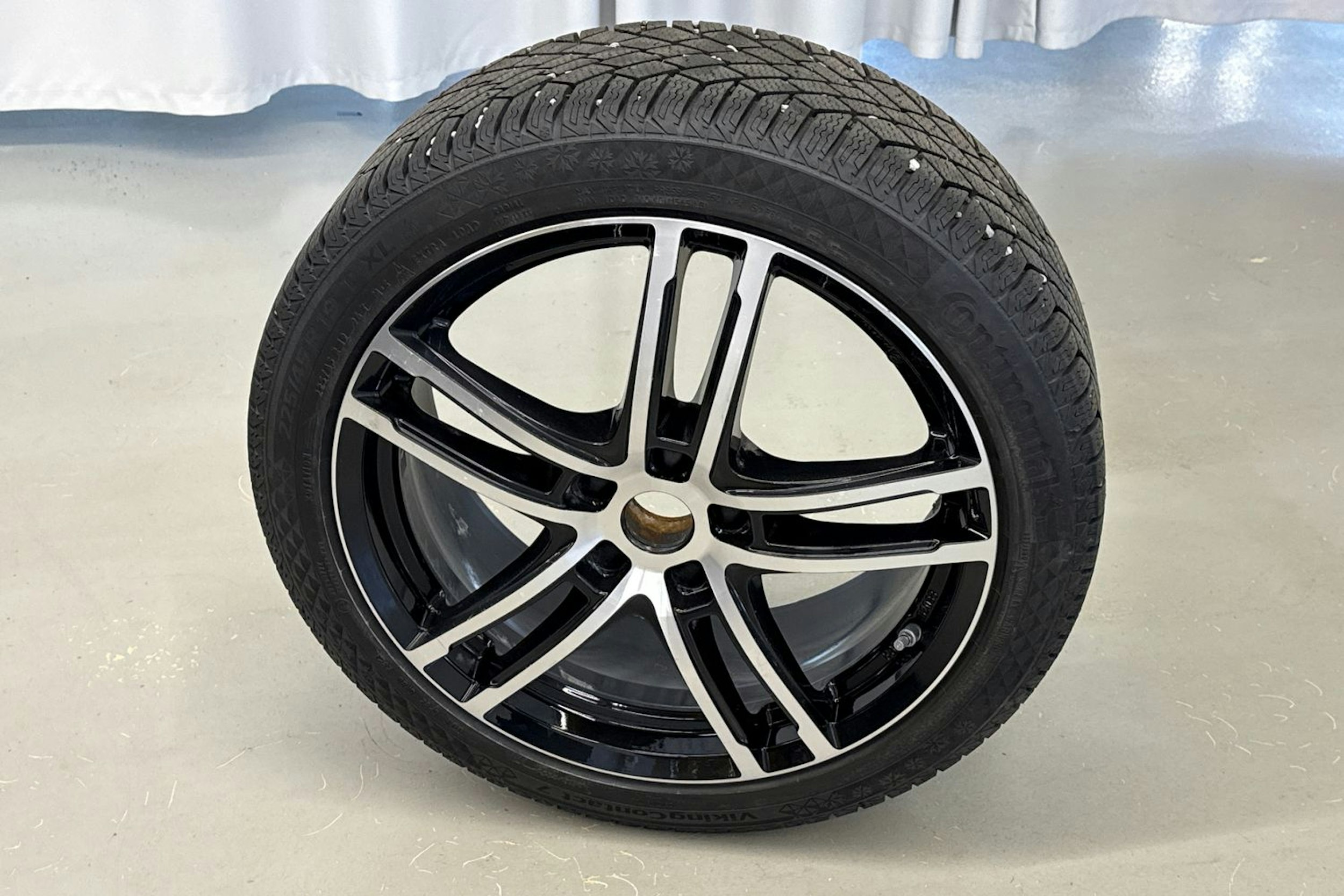 keltainen BMW X2 2018 kuva 28.