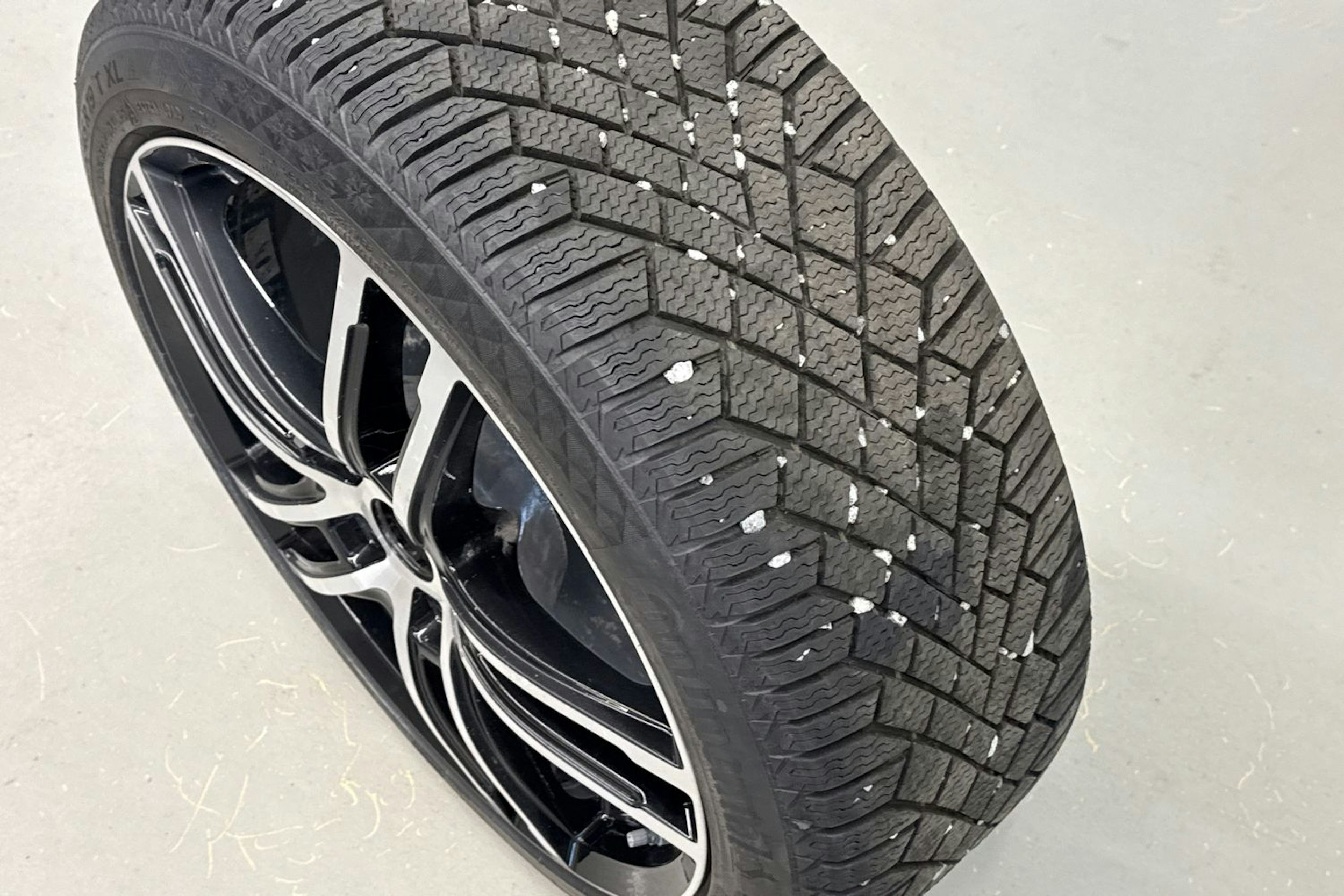 keltainen BMW X2 2018 kuva 29.