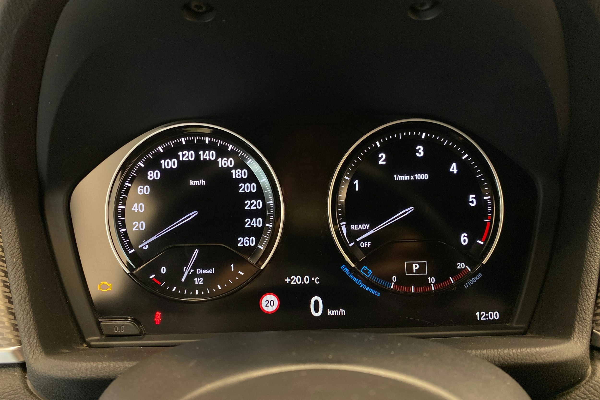 harmaa BMW X2 2018 kuva 15.