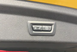 keltainen BMW X2 2018 kuva 14.