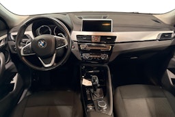 Valkoinen BMW X2 2018 kuva 9.