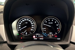 Valkoinen BMW X2 2018 kuva 14.