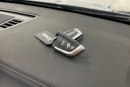 harmaa BMW X2 2019 kuva 26.