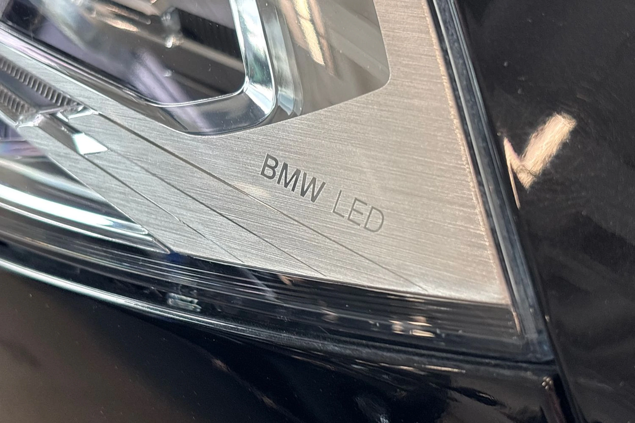 musta BMW X2 2021 kuva 13.