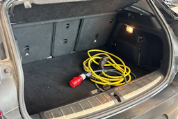 musta BMW X2 2021 kuva 16.