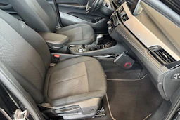 musta BMW X2 2021 kuva 19.
