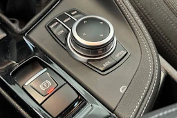 musta BMW X2 2021 kuva 26.