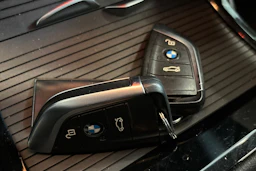 musta BMW X2 2021 kuva 28.