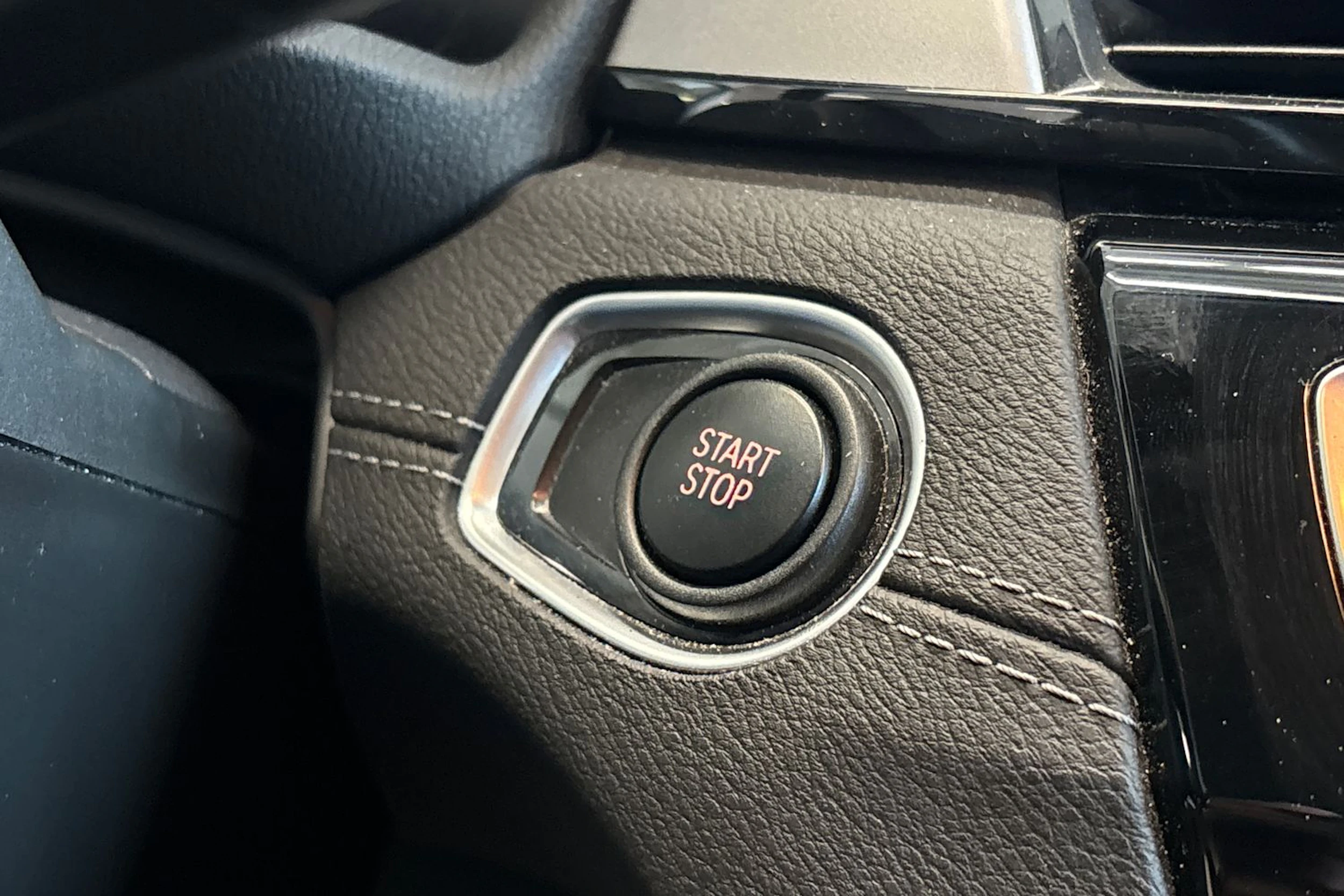 musta BMW X2 2021 kuva 35.