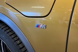 keltainen BMW X2 2021 kuva 31.