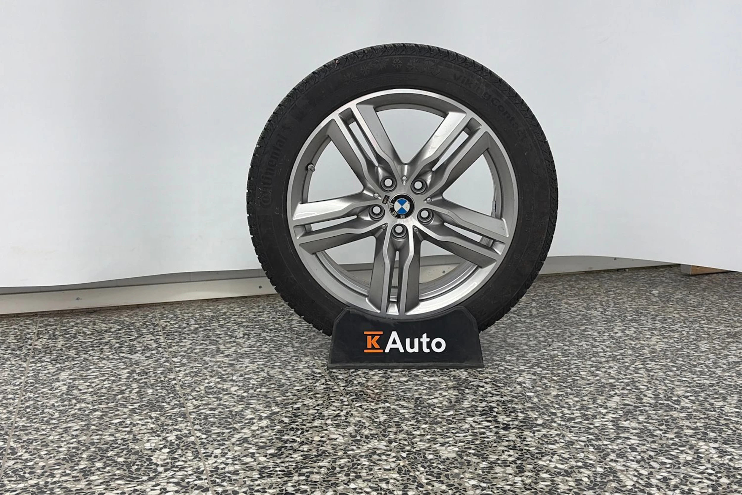 Valkoinen BMW X2 2022 kuva 13.