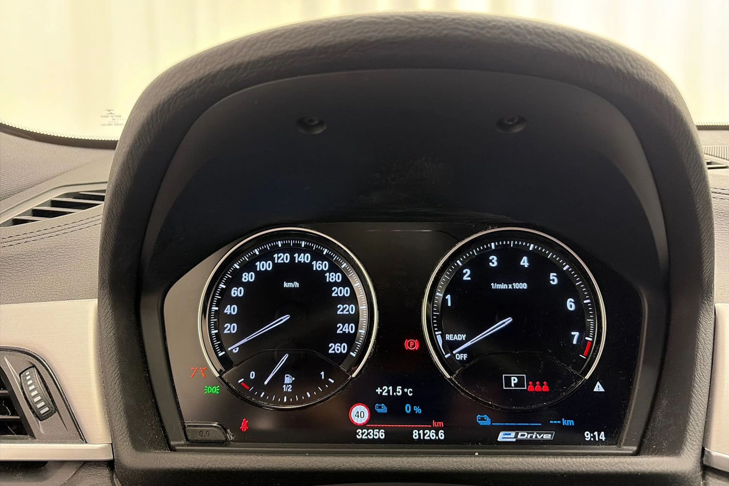 Valkoinen BMW X2 2022 kuva 22.