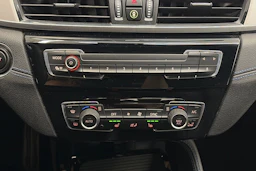 Valkoinen BMW X2 2022 kuva 30.