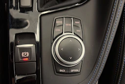 Valkoinen BMW X2 2022 kuva 33.