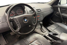 Harmaa BMW X3 2004 kuva 6.