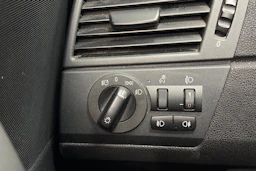 Harmaa BMW X3 2004 kuva 20.